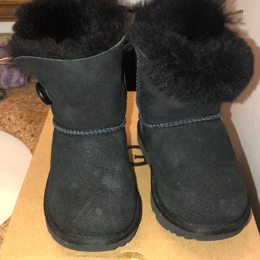 Ugg Bailey button boots